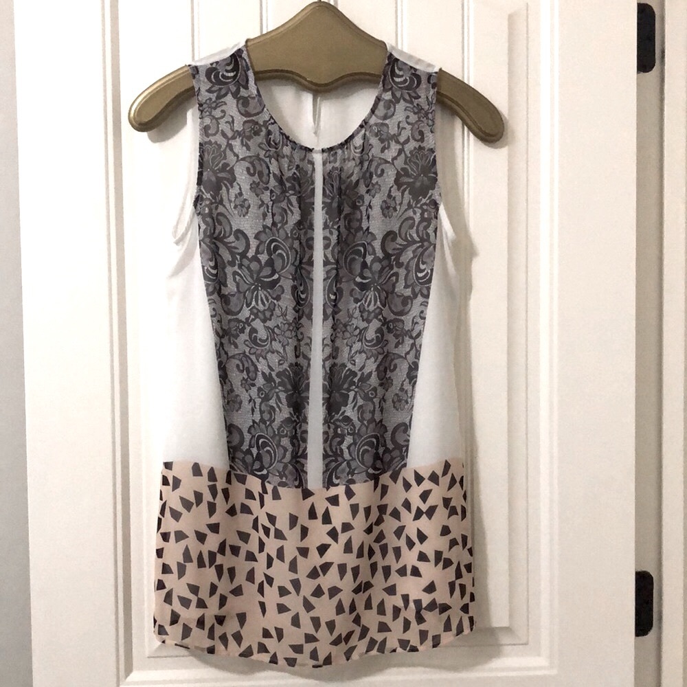Cabi Rosewater tunic sleeveless top with shell xs